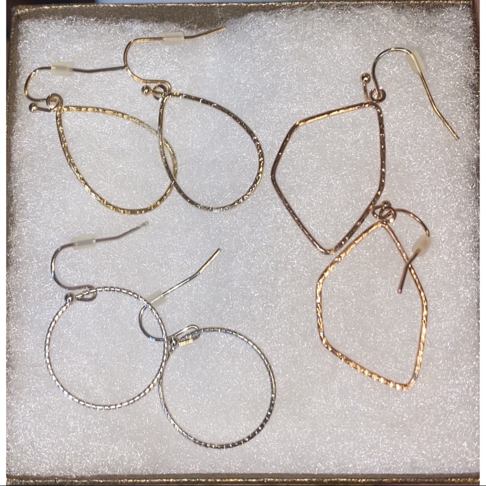 Never Been Used, 3 Pairs Of Earrings